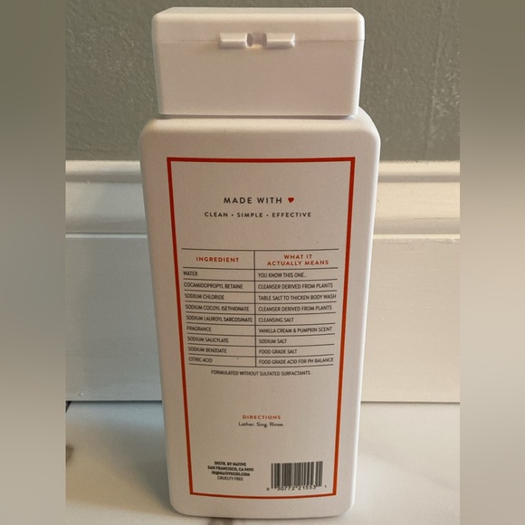 Native Vanilla Cream and Pumpkin Body Wash - Picture 2 of 3